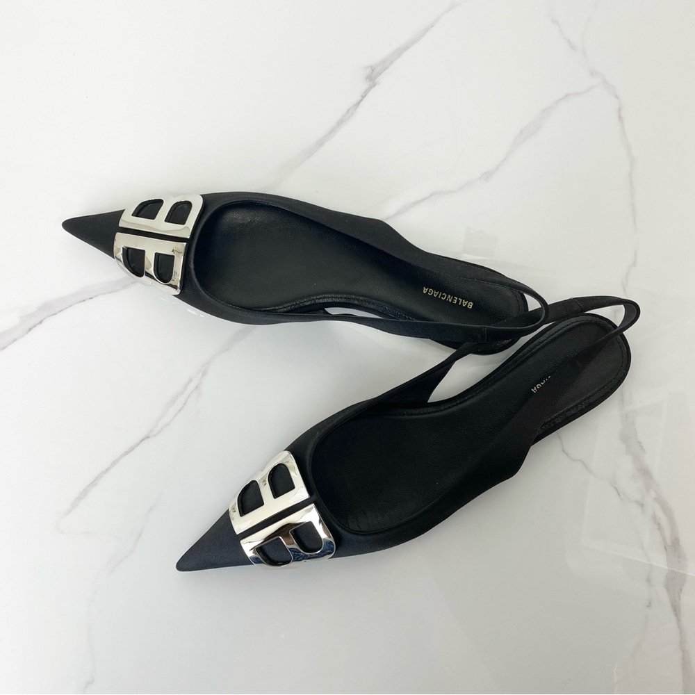 Balenciaga Knife Flats
